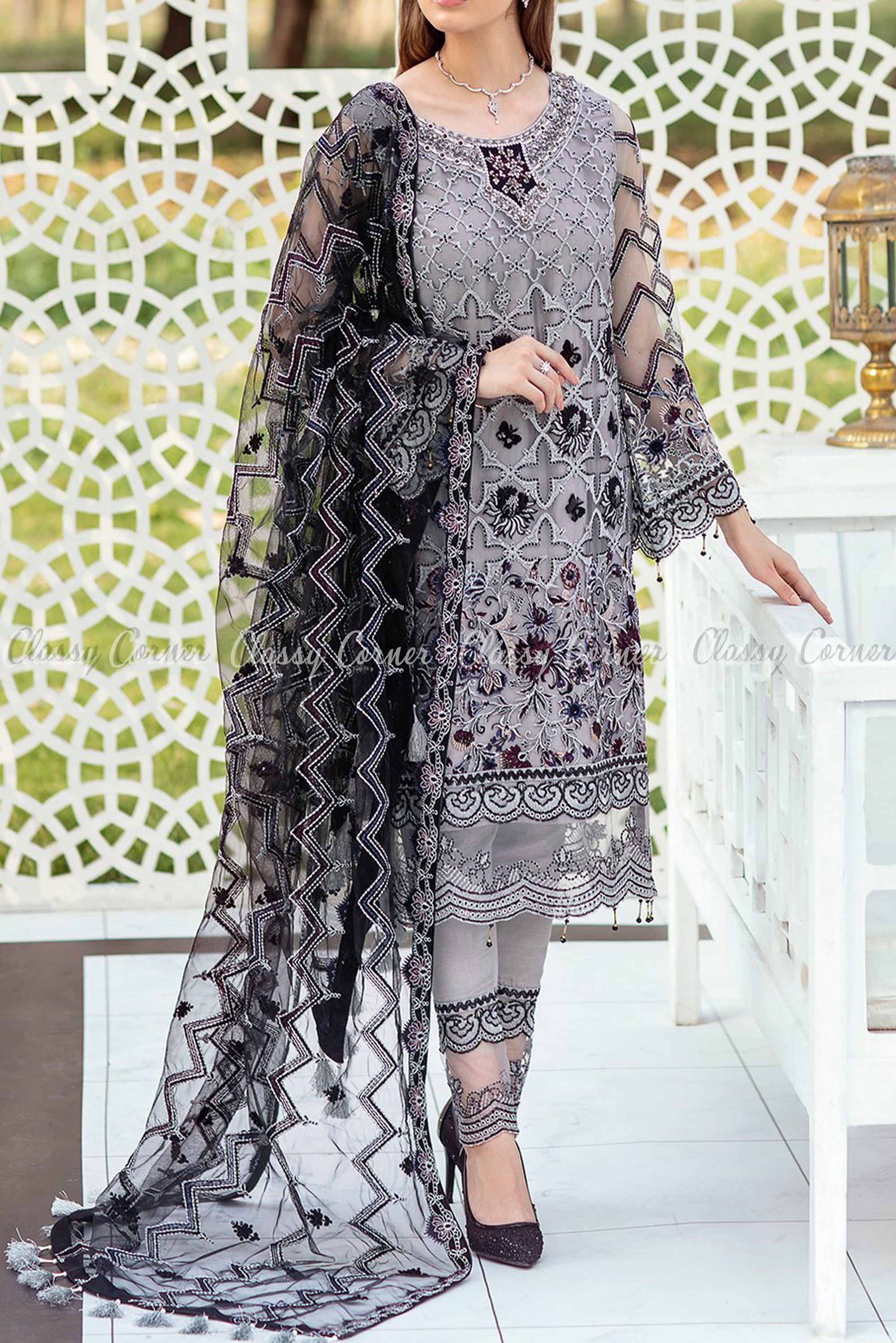 Georgette MIX COLOR Handwork Khatali Work Pakistan Suit, Semi Stitched at  Rs 1251 in Surat